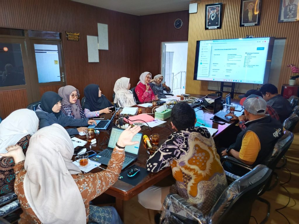 Pelatihan Implementasi Aplikasi SRIKANDI Tingkatkan Pengelolaan Arsip Surat di Fakultas Seni Pertunjukan ISI Padangpanjang